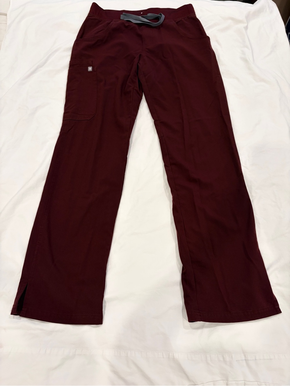 Figs Women's Burgundy Cargo Scrub Pants Kade XS